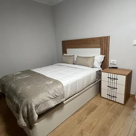 Casco Historico Allariz-iria Apartment *